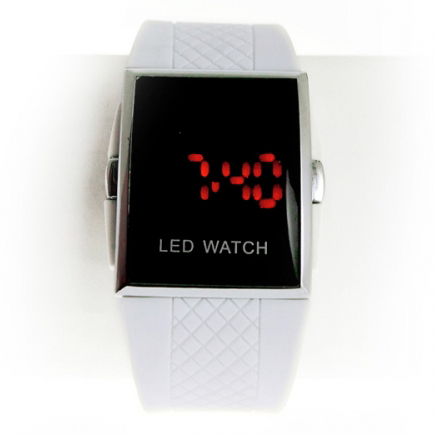 LED часовник
